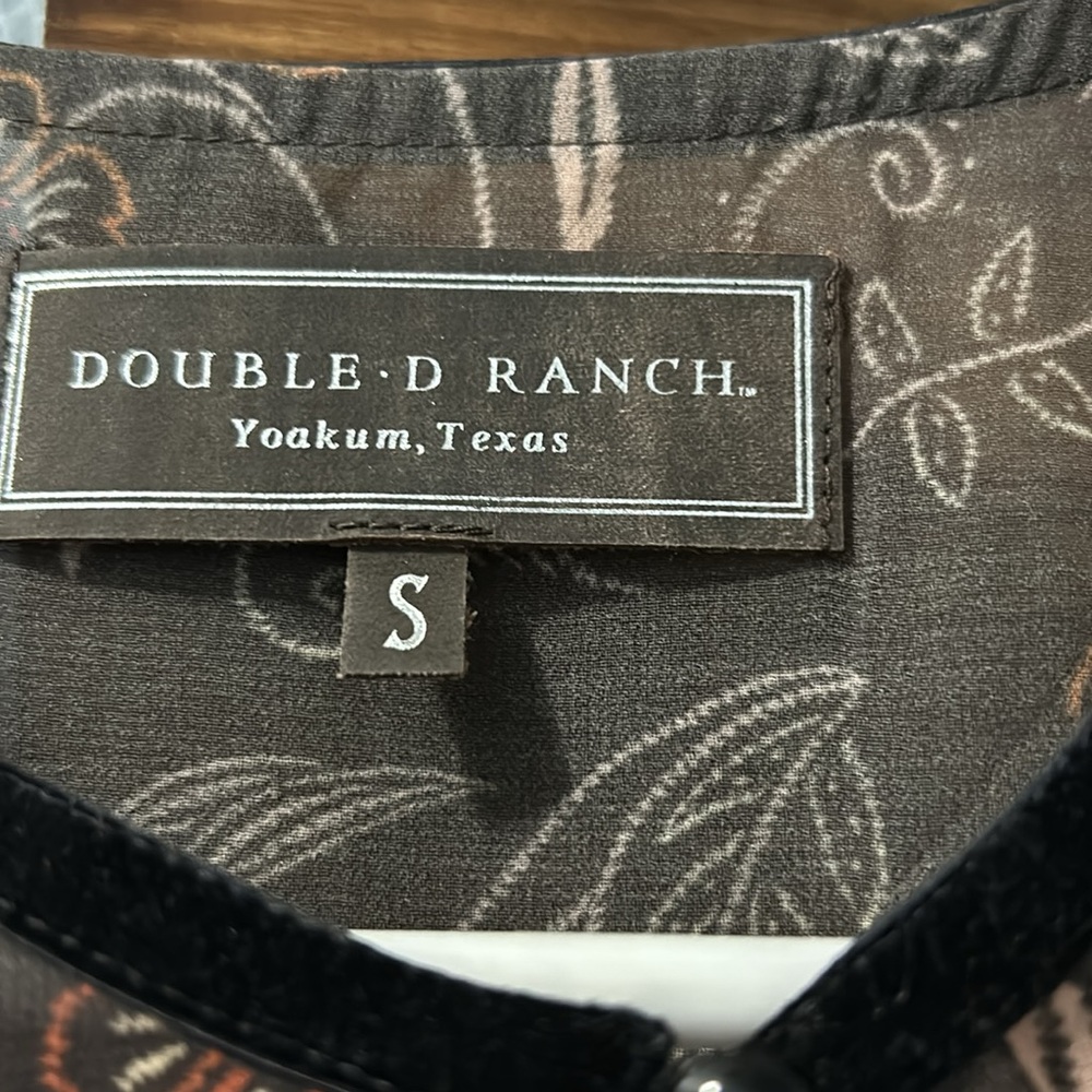 Double D Ranch Tunic - Picture 2 of 8